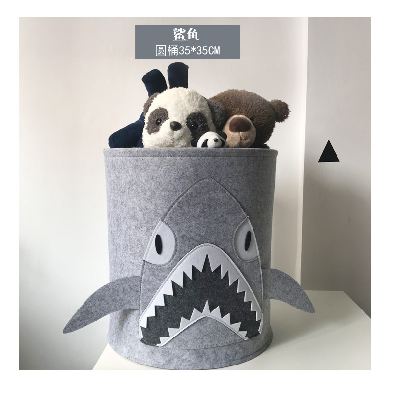 Cesta de fieltro coreana 35x35cm con león y elefante para ropa y juguetes